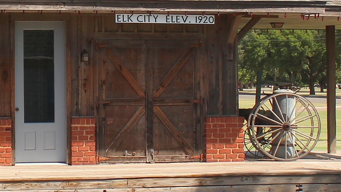 Click to Enlarge-Esc to Close EventPhotos/Route66/Route 66-3660 OK.jpg
